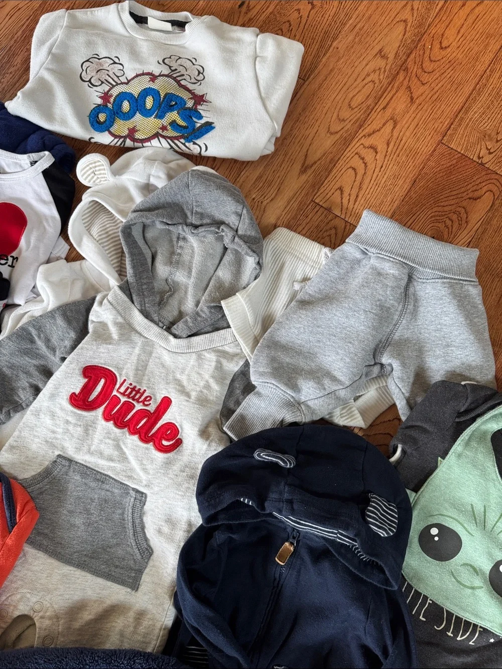 30 Piece Baby Boy Clothing Bundle Sizes range from 0-3 Months to 18 months - Picture 7 of 8